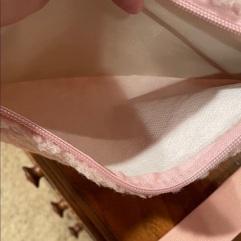 Mulaidi Pink Sherpa Bumbag/Sling - Picture 3 of 3